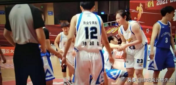 WCBA常規賽，山東女籃89比65戰勝遼寧隊，15勝2負鎖定季後賽資格