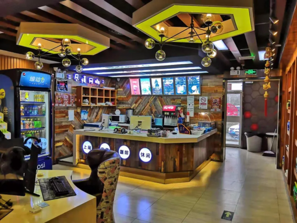 一年倒閉一萬多家,網咖為什麼不火了? 一年倒閉一萬多家,網咖為什麼不火了?