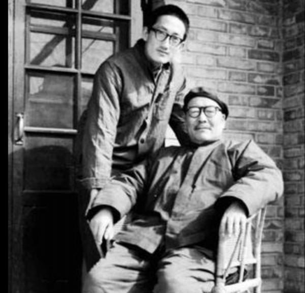 &OpenCurlyDoubleQuote;紅色特工&rdquo;的傳奇人生：老實形象成就情報大師