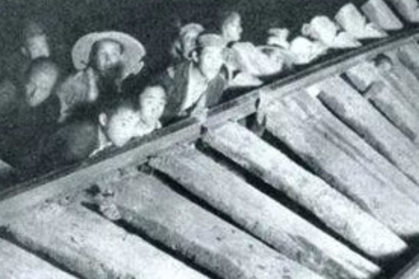 彭總銘心刻骨的一場戰役,二萬軍隊竟無法殲滅五百日軍?是何原因 彭總銘心刻骨的一場戰役,二萬軍隊竟無法殲滅五百日軍?是何原因