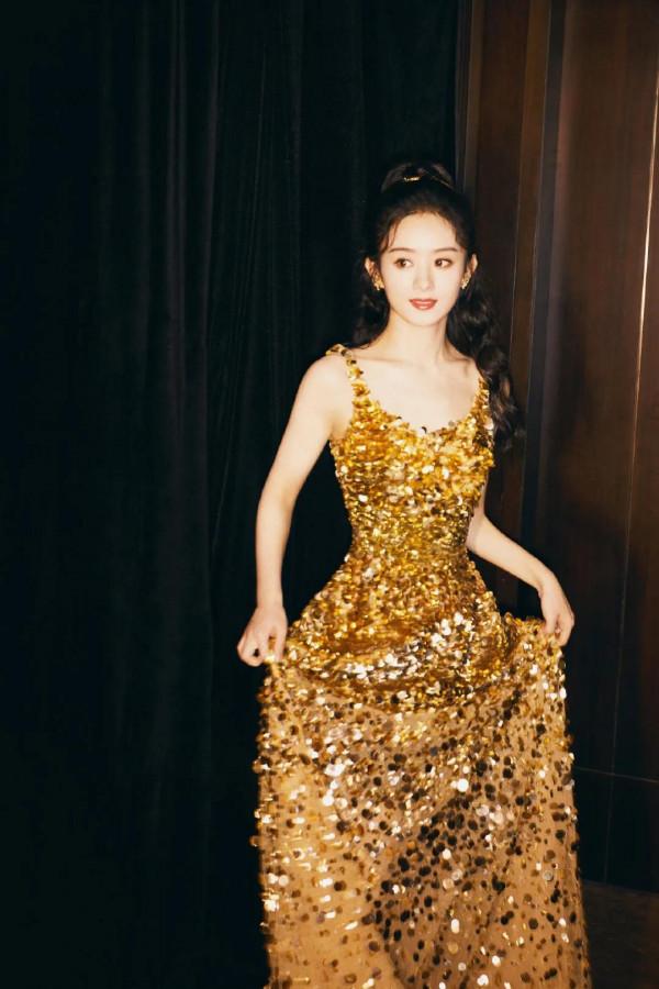 楊冪趙麗穎迪麗熱巴劉詩詩楊穎超仙禮服造型，你最pick誰？