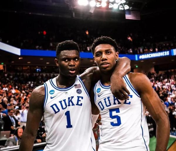 本賽季結束後鐵定拿頂薪的八大球員，莫蘭特居首，艾頓也必然頂薪