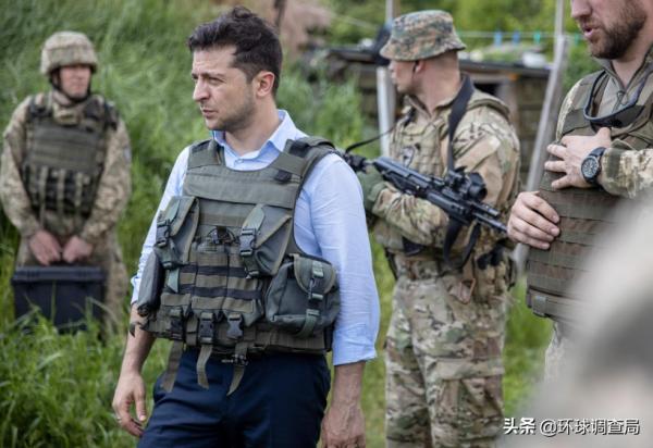 誰幹的？9月23日，俄飛機墜毀；烏總統顧問遇襲，普京發言人表態