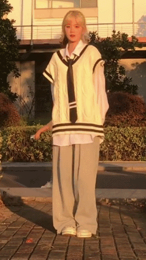 替吸血父母還債,供養同父異母的弟弟,網紅“井川裡予”為何能忍 替吸血父母還債,供養同父異母的弟弟,網紅“井川裡予”為何能忍