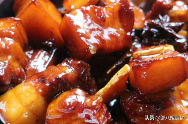 做紅燒肉只用蔥姜，難怪味道不香！記住多放&OpenCurlyDoubleQuote;3個料&rdquo;，肉香四溢