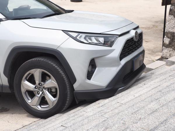 越野真較量，哈弗大狗和RAV4榮放究竟誰更“野”？