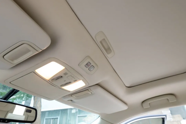 四座尊享陸上頭等艙,這臺日產貴士內有乾坤 四座尊享陸上頭等艙,這臺日產貴士內有乾坤