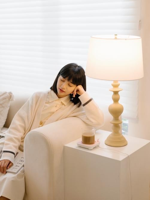 素樂黑科技小鯨魚暖杯墊,僅需一首歌的時間,打造一杯暖心好飲 素樂黑科技小鯨魚暖杯墊,僅需一首歌的時間,打造一杯暖心好飲