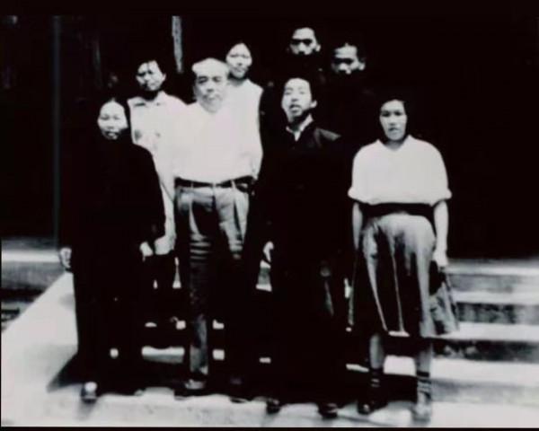 彭德懷的10個&OpenCurlyDoubleQuote;子女&rdquo;，1950年去朝鮮前，給每人留100元&OpenCurlyDoubleQuote;遺產&rdquo;