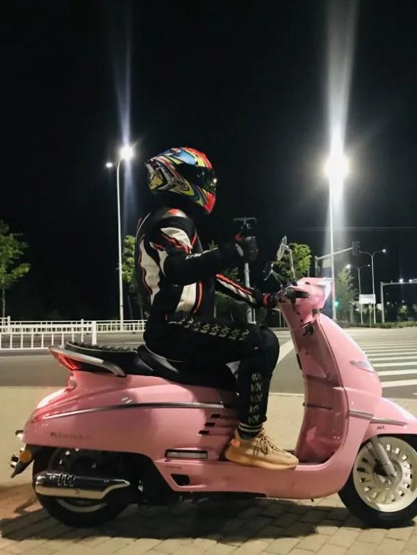 猛男粉你HOLD住嗎？