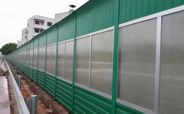 聚碳酸酯板年報：PC板應用領域廣泛，獻給每一個平凡而普通的人