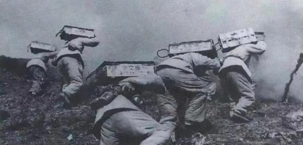 1952年，一塊青石板讓新兵胡修道，一天殲敵280人，成為美軍噩夢