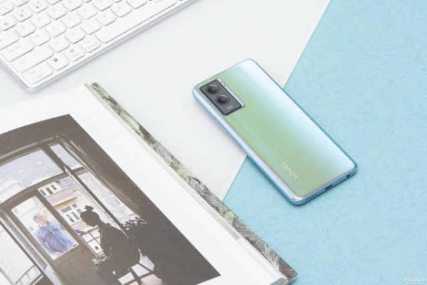 千元機新星!vivo Y55s獨特的超大揚聲器多震撼? 千元機新星!vivo Y55s獨特的超大揚聲器多震撼?