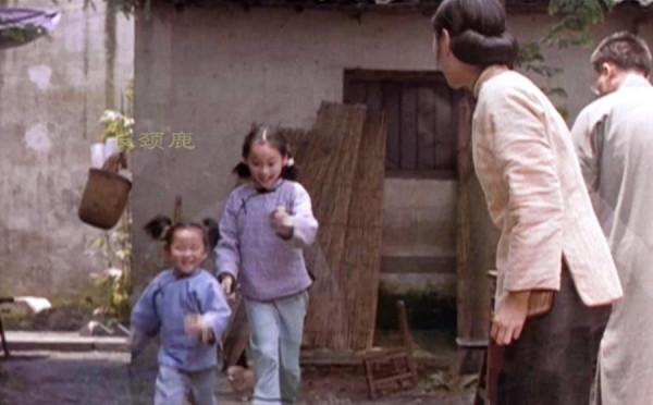 《五月八月》:以南京大屠殺中倖存的孩子的視覺下的戰爭,淚目 《五月八月》:以南京大屠殺中倖存的孩子的視覺下的戰爭,淚目