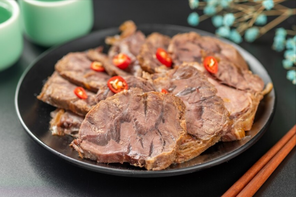 做醬牛肉還用焯水嗎?不需要,記住“1醃2泡”竅門,軟爛又入味 做醬牛肉還用焯水嗎?不需要,記住“1醃2泡”竅門,軟爛又入味