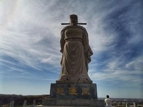 “唐宗宋祖,略輸文采”-讓我們聊聊“香孩兒”趙匡胤(一) “唐宗宋祖,略輸文采”-讓我們聊聊“香孩兒”趙匡胤(一)