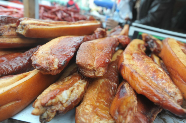 醃臘肉，不要只會加鹽醃，切記3個竅門，臘肉香味濃郁，存放得久