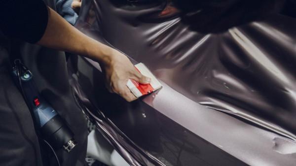 蘇州無二汽車貼膜丨奧迪A5改色冰梅粉