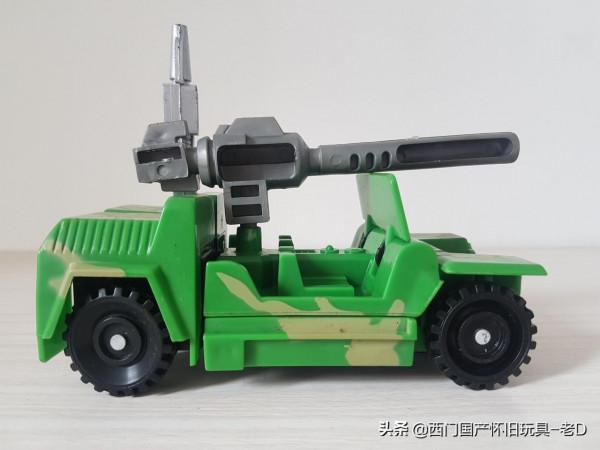 0125B 變形金剛- 組合金剛-混天豹-超大版本(老D分體機器人) 0125B 變形金剛- 組合金剛-混天豹-超大版本(老D分體機器人)