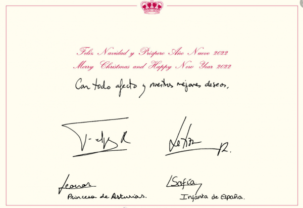 西班牙王室全家福，女王儲“追上”索菲亞身高，萊蒂齊亞憔悴不少