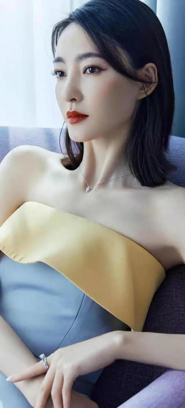 素顏女神王麗坤美圖｜最美妲己｜真是天生麗質呀