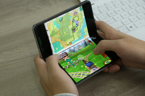 摺疊屏還能這麼玩？當模擬器遇上OPPO Find N，直接秒變NDSL遊戲機