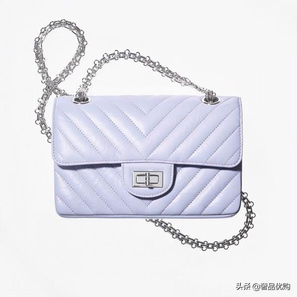 CHANEL新包 | 雲朵色系包包:水藍與淺紫色漸變 CHANEL新包 | 雲朵色系包包:水藍與淺紫色漸變