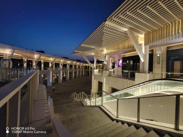 最適合直播、自拍的兩款手機綜合配置簡評