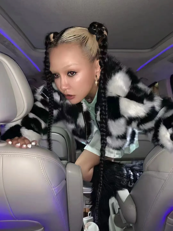 歐陽娜娜都愛上的「穿戴甲」,它的美快來了解一下 歐陽娜娜都愛上的「穿戴甲」,它的美快來了解一下