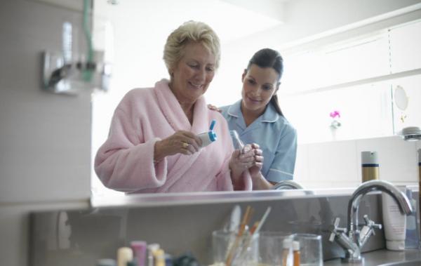 老年人多大歲數開始掉牙?掉牙後,該注意哪些問題? 老年人多大歲數開始掉牙?掉牙後,該注意哪些問題?