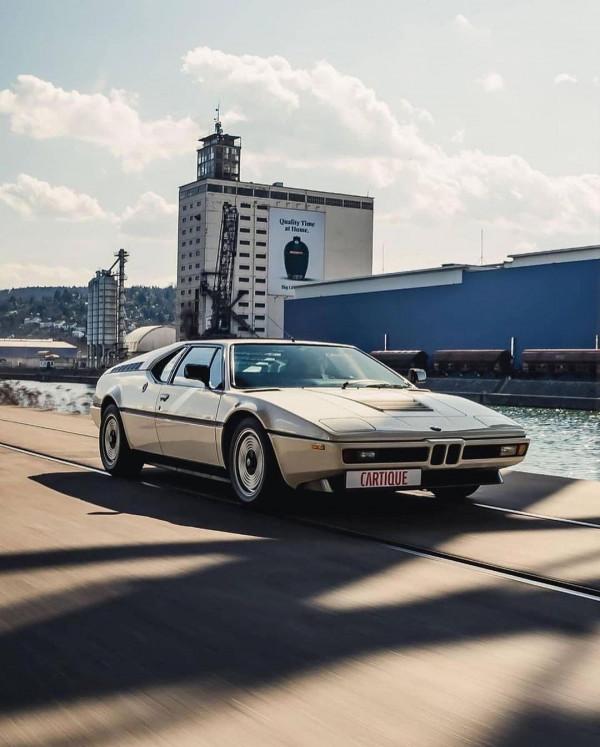 寶馬M1：巴伐利亞工業霸主的“野孩子”