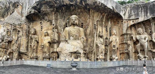 皇家石窟中的這尊雕像以神秘微笑著稱,被譽為“東方蒙娜麗莎” 皇家石窟中的這尊雕像以神秘微笑著稱,被譽為“東方蒙娜麗莎”