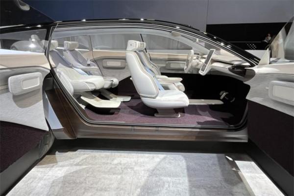 神遊拉斯維加斯2022CES！索尼概念車、寶馬變色漆厲害死了