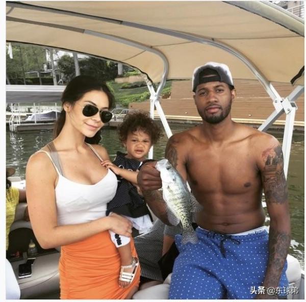 喬治、歐文、小喬丹，為何顏值不高的裡弗斯女兒會如此受歡迎？