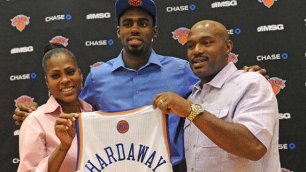 盤點：NBA歷史十大運球大師，庫裡只能排最後，艾弗森人球合一