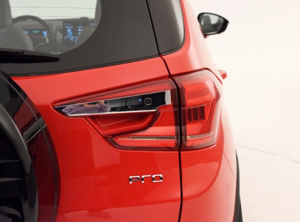 補貼後7.98萬起售，比亞迪元Pro能從尤拉那裡搶走“女人心”嗎？