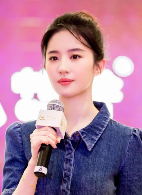 劉亦菲 牛仔很瘋狂