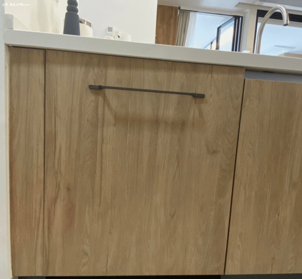 看了這套&OpenCurlyDoubleQuote;教科書式&rdquo;的住宅改造，我發現小戶型也能擁有大空間