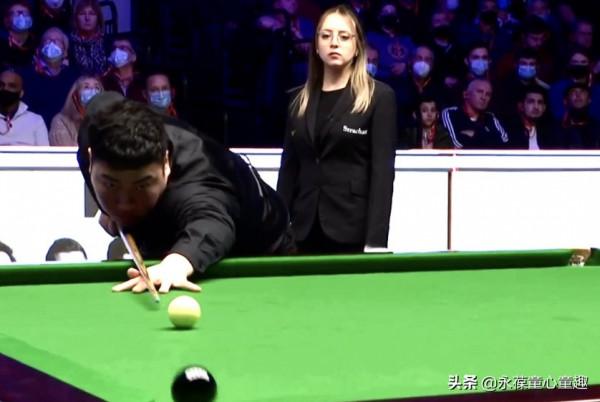 威廉姆斯首戰告捷，6-4淘汰顏丙濤，順利挺進大師賽八強