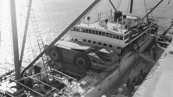 戰場：北極，美國雪地巡洋艦 vs 蘇聯哈爾科夫怪獸