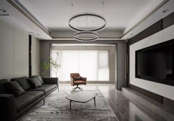 重新打磨130㎡精裝房,「黃金比例」分塊電視背景,淡雅細膩 重新打磨130㎡精裝房,「黃金比例」分塊電視背景,淡雅細膩