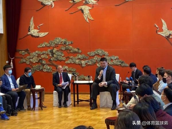 肘擊竟成內線必備技能？先有許鍾豪再有任駿威，這難道要華山論劍