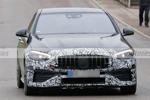 嫌賓士C級1.5T動力不夠？全新AMG C43瞭解下，換2.0T媲美3.0T引擎