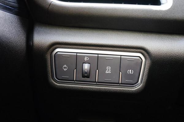 從女生專用到男女通吃 車廂檔次感也提升 尤拉好貓實拍簡評 從女生專用到男女通吃 車廂檔次感也提升 尤拉好貓實拍簡評