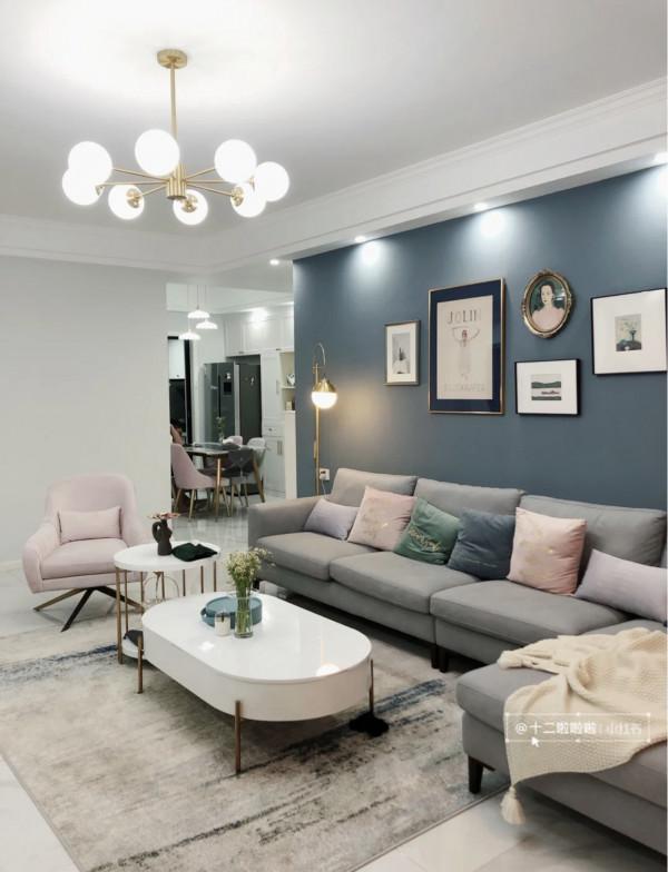 客廳&OpenCurlyDoubleQuote;8不裝&rdquo;是什麼體驗？入住後才知道，原來簡裝反而更實用