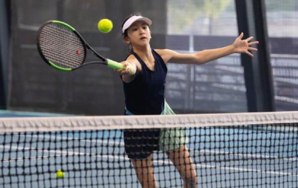 八年過去了,kimi蘑菇頭依舊,森碟盡顯女神範,石頭變化好大 八年過去了,kimi蘑菇頭依舊,森碟盡顯女神範,石頭變化好大