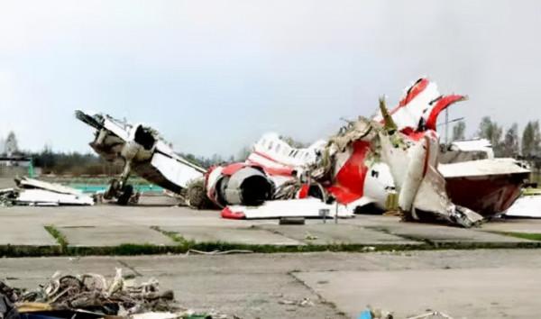 2010年，波蘭總統專機在俄墜毀，89名高官全遇難，兩國陷入口水戰