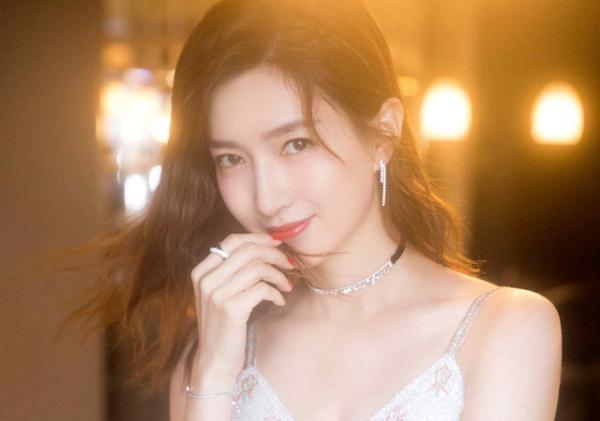 掃黑風暴女演員顏值對比:徐英子清純可愛,江疏影卻遭網友吐槽 掃黑風暴女演員顏值對比:徐英子清純可愛,江疏影卻遭網友吐槽