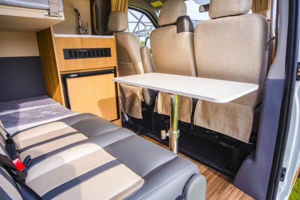 超精緻大通V80短軸房車！2.0T柴油自動擋，能過限高C本就能開