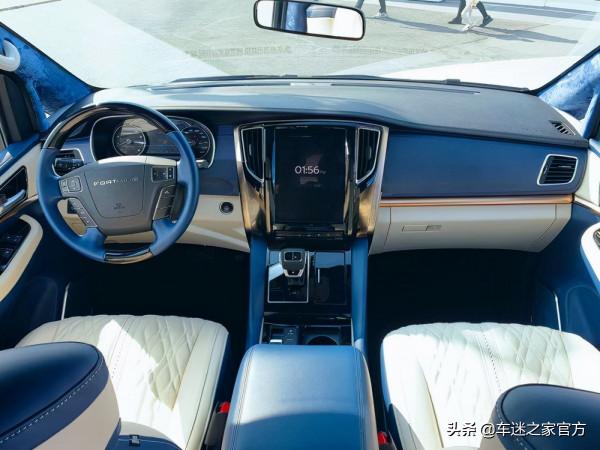 風行M7領爵款正式上市 售價14.69萬元起 風行M7領爵款正式上市 售價14.69萬元起